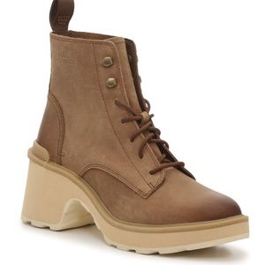 SOREL Hi Line Bootie Brand Gently Used 9.5 Brown leather.